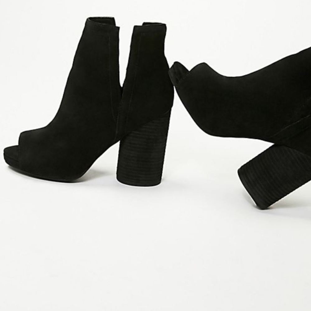Infinity Heel Boot - Picture 5 of 5